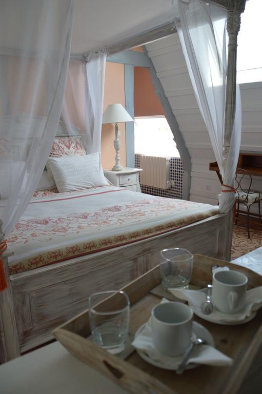 La Grange Des Marettes Bed and Breakfast Cléres Exteriör bild