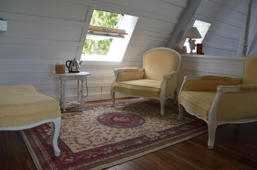 La Grange Des Marettes Bed and Breakfast Cléres Exteriör bild