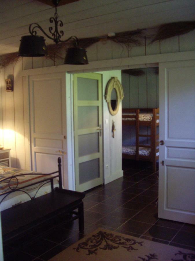 La Grange Des Marettes Bed and Breakfast Cléres Exteriör bild